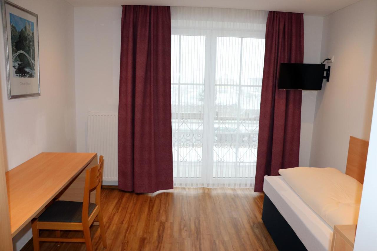 Hotel Wahlmueller Sattledt Eksteriør billede